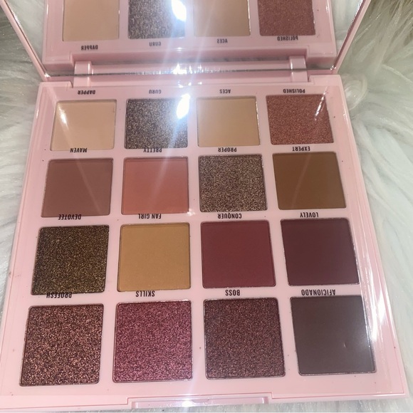 LA Girl Other - NeW LA girl eyeshadow palette 🌸